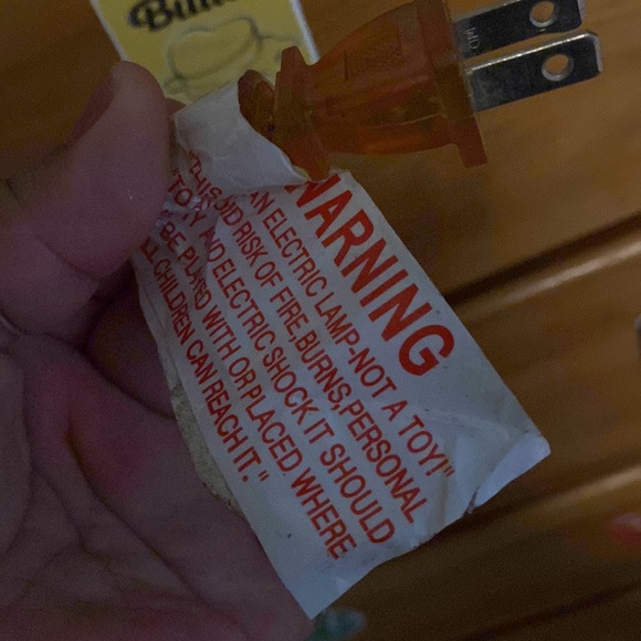 It works just needs lightbulb - Picture 3 of 3